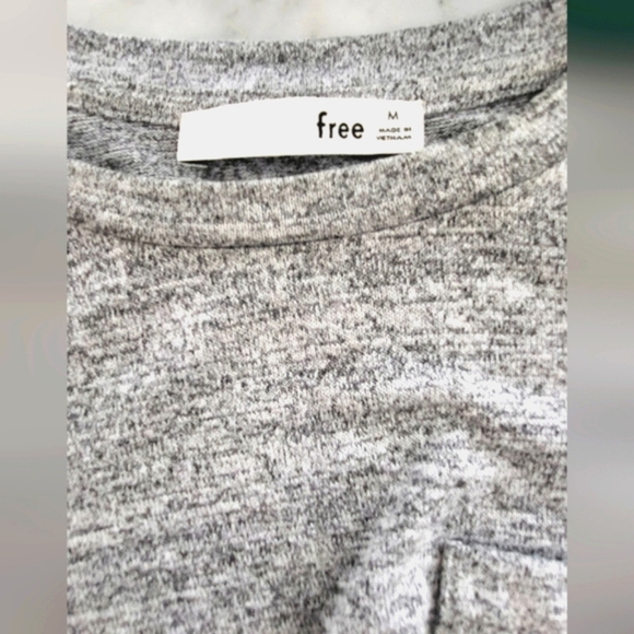 Wilfred Free Subah Front Tie Knot Tee - Picture 5 of 5